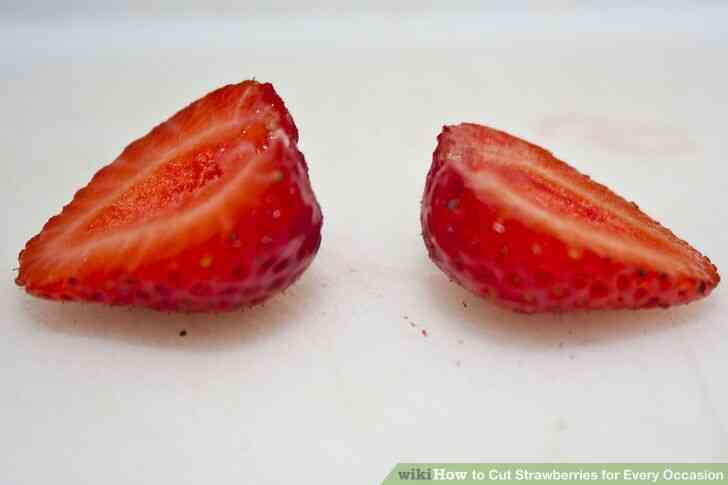 Image intitulée Couper les fraises Étape 4